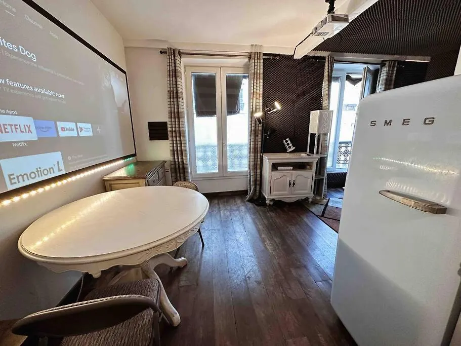 Apartamento With Cinema@paris Chatelet *